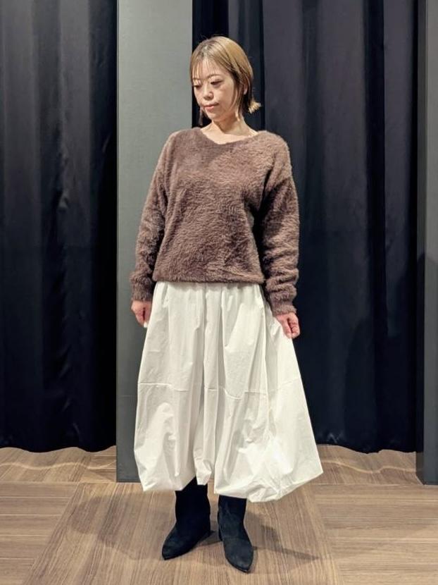 人気のフェザーニットが・・・